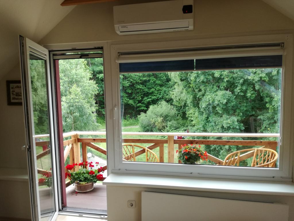 Cozy Apartment With Balcony Juodkrante Exterior photo